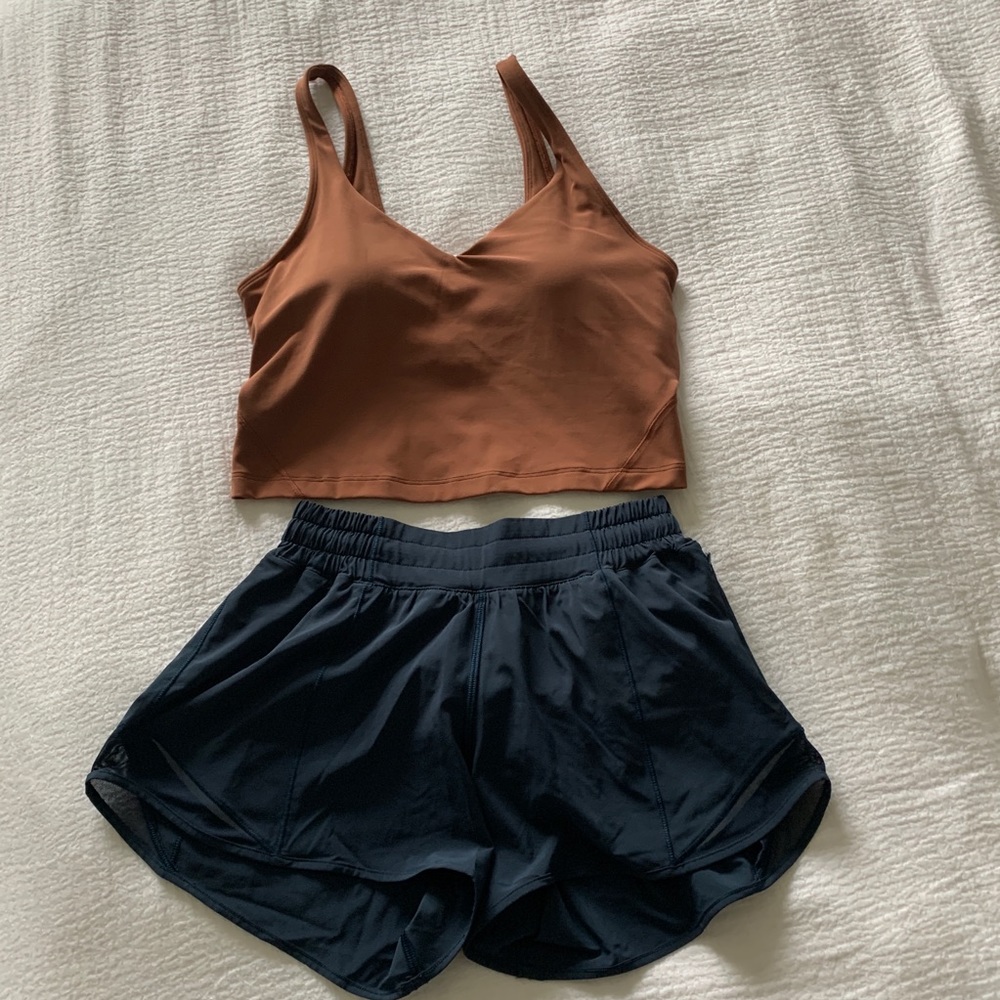 Lululemon Navy Blue Hotty Hot 4” ✨Final Price✨